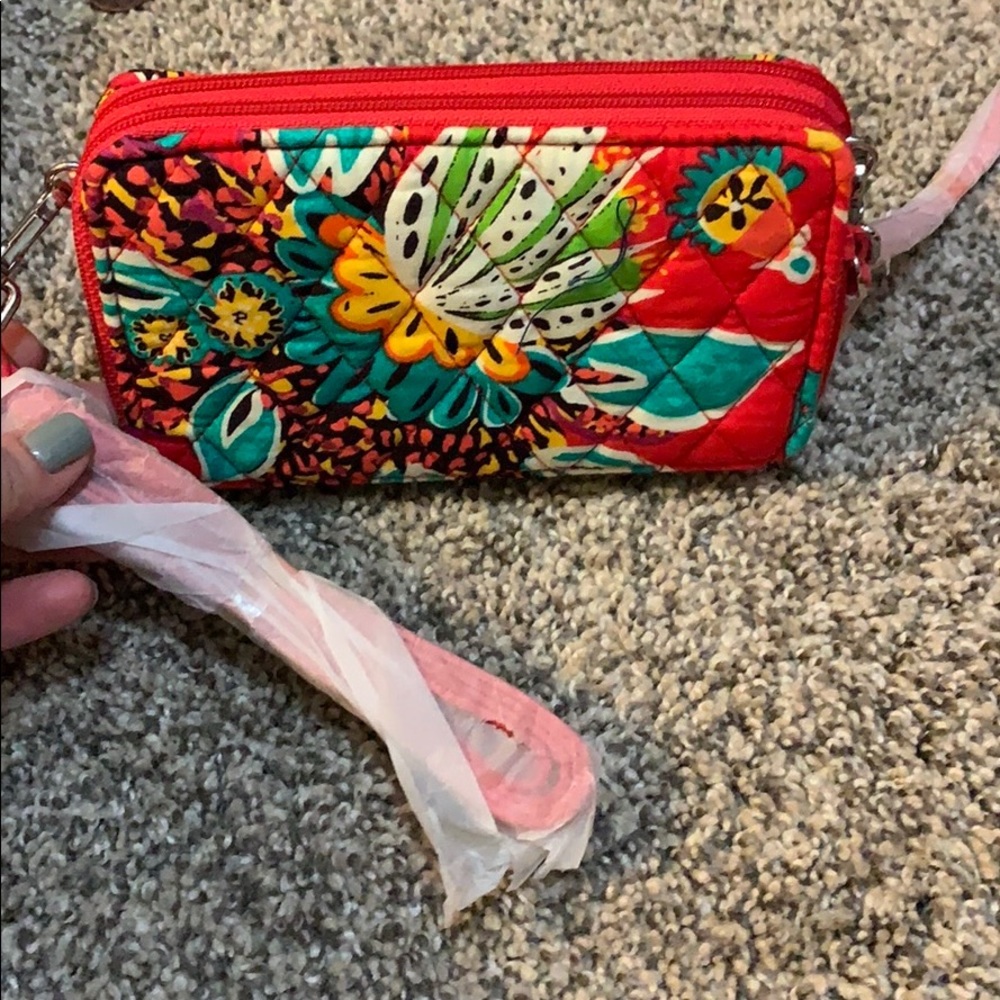 Vera Bradley New Wallet/wristlet.